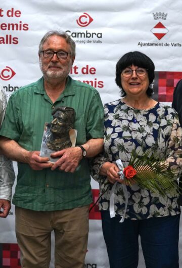 Francesc Xavier Orriols i Francesca Roig reben el XIIIè Premi Isidre de Rabassó d’Identitat Castellera